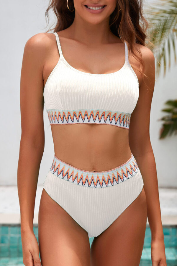 White Textured Contrast Banding Bikini High Waist 2pcs Swimsuit - Image 11